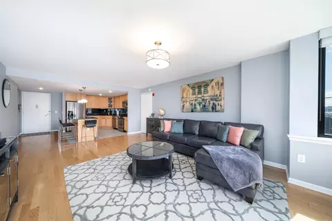 700 Grove St #3N, Jersey City, NJ 07310