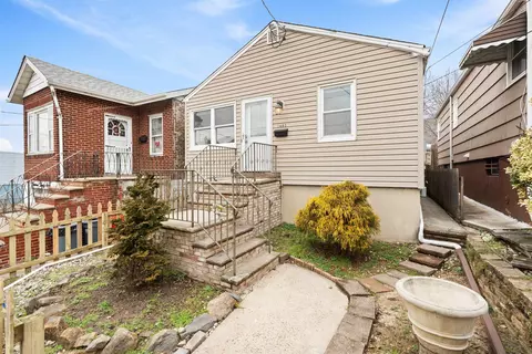 1426 45th St, North Bergen, NJ 07047
