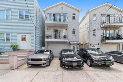 359 Cator Ave, Jersey City, NJ 07305