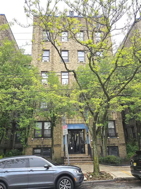 260 Harrison Ave #401, Jersey City, NJ 07304