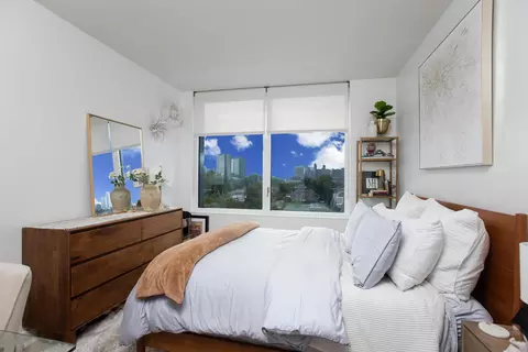 1000 Maxwell Ln #11L, Hoboken, NJ 07030