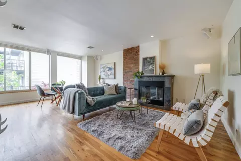 360 7th St #2, Jersey City, NJ 07302
