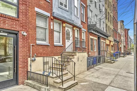 308 Monroe St #3L, Hoboken, NJ 07030