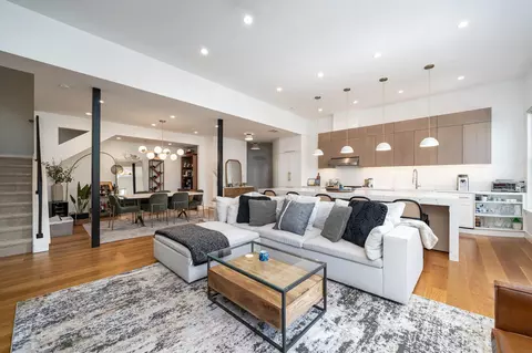 101 Park Ave #PHN, Hoboken, NJ 07030