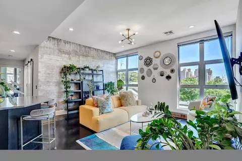 704 Grand St #10, Jersey City, NJ 07304