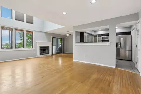 804 Spinnaker Ct, Secaucus, NJ 07094 photo 1