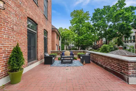 456 9th St #5, Hoboken, NJ 07030