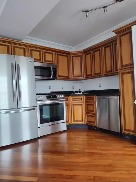 205 Brunswick St #201, Jersey City, NJ 07302