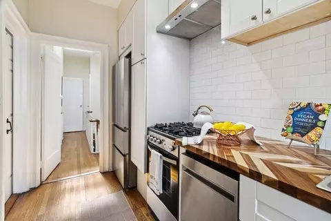 225 Garfield Ave, Jersey City, NJ 07305