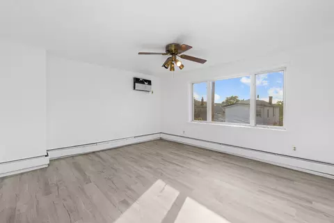 828 Kennedy Blvd #B3, Bayonne, NJ 07002