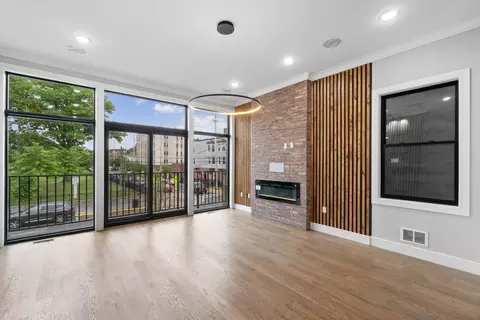 527 Central Ave #1, Jersey City, NJ 07307