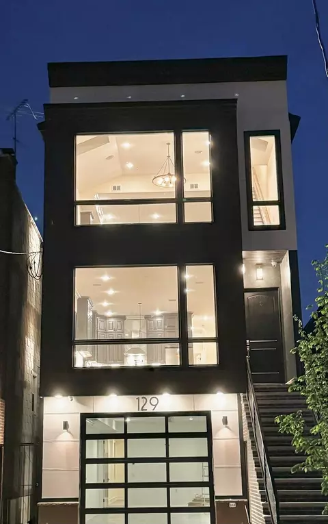 129 Poplar St #2, Jersey City, NJ 07307