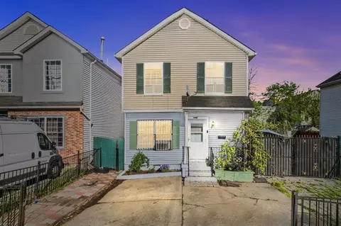 608 Ocean Ave, Jersey City, NJ 07305