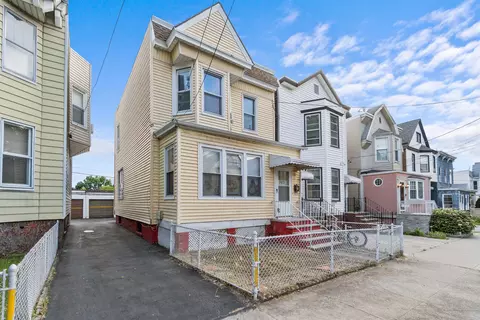 203 Ege Ave, Jersey City, NJ 07304