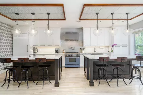 99 Park Ave # 2CD, Hoboken, NJ 07030