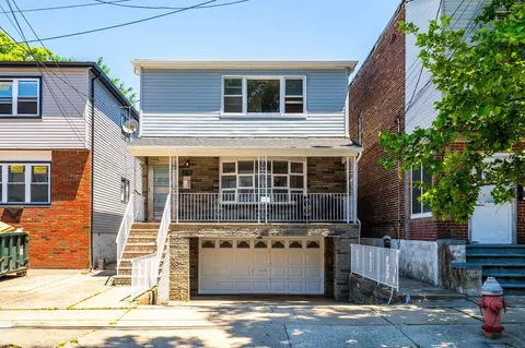 270 Boyd Ave, Jersey City, NJ 07304