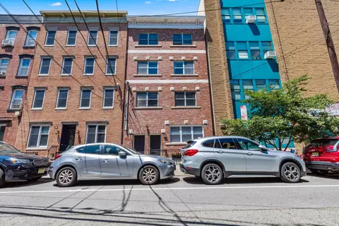 520 Park Ave #2, Hoboken, NJ 07030