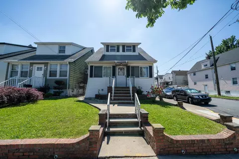 1144 Kennedy Blvd, Bayonne, NJ 07002