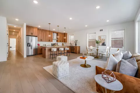 193 Myrtle Ave #A, Jersey City, NJ 07305