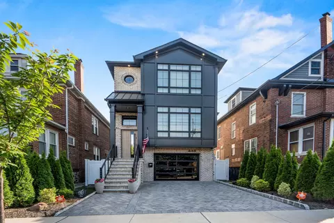 446 Greenmount Ave #1, Cliffside Park, NJ 07010