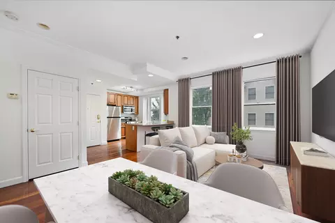 620 38th St #601, Union City, NJ 07087