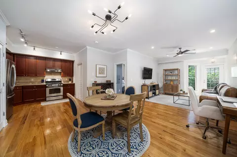 129 Harrison St #2, Hoboken, NJ 07030