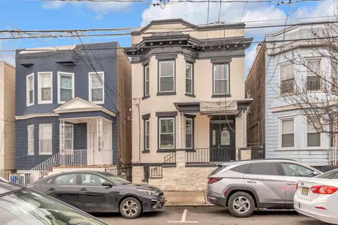 309 59th St, West New York, NJ 07093