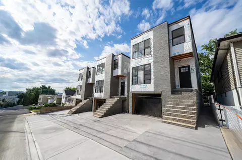 1608 80th St, North Bergen, NJ 07047