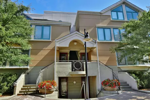 600 Harbor Blvd #1009, Weehawken, NJ 07086