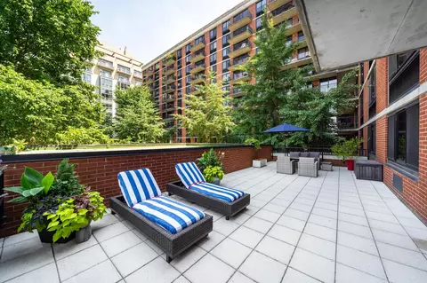 700 Grove St #3B, Jersey City, NJ 07310