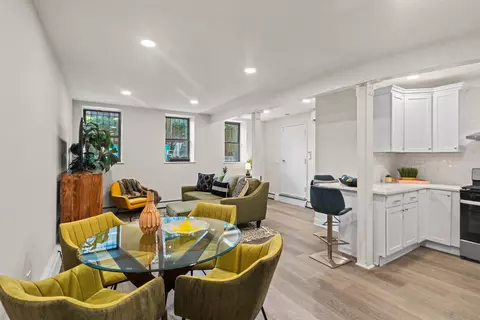 247 Montgomery St #B, Jersey City, NJ 07302