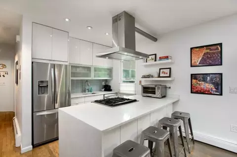 389 York St #C, Jersey City, NJ 07302