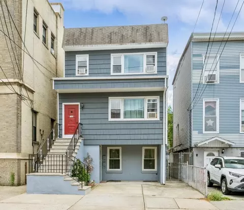 159 North St, Jersey City, NJ 07307