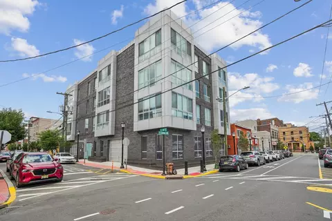 3121 Central Ave #2A, Union City, NJ 07087