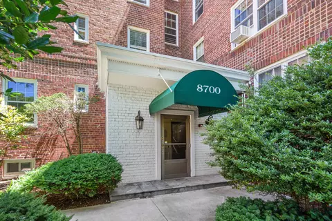 8700 Blvd E #2H, North Bergen, NJ 07047