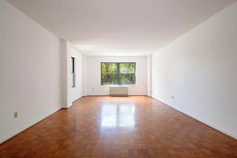 1 Greene St #114, Jersey City, NJ 07302