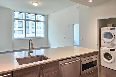201 Luis M Marin Blvd #3070, Jersey City, NJ 07302