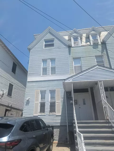 20 Linden Ave, Jersey City, NJ 07305
