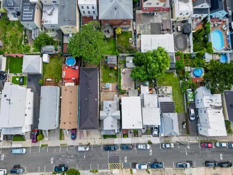 1519 39th St, North Bergen, NJ 07047