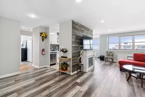 7100 Blvd E #9F, Guttenberg, NJ 07093
