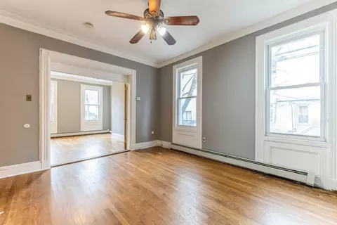 20 Linden Ct, Jersey City, NJ 07305