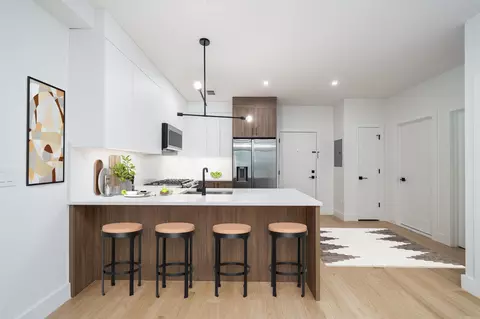 10 Brinkerhoff St #202, Jersey City, NJ 07304