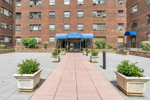 6515 Blvd E #7K, West New York, NJ 07093