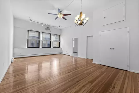 501 Adams St #3C, Hoboken, NJ 07030