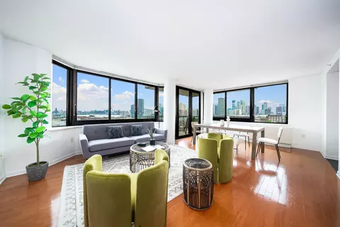 700 Grove St #10Q, Jersey City, NJ 07310