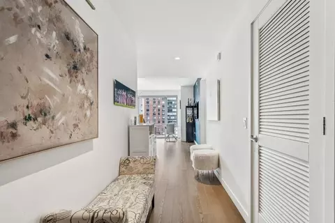 75 Park Ln S #710, Jersey City, NJ 07310