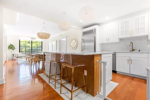 1025 Maxwell Ln #506, Hoboken, NJ 07030