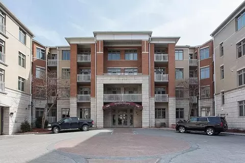 7400 River Bend Rd #112, North Bergen, NJ 07047