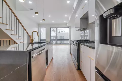 666 Ocean Ave #2, Jersey City, NJ 07305