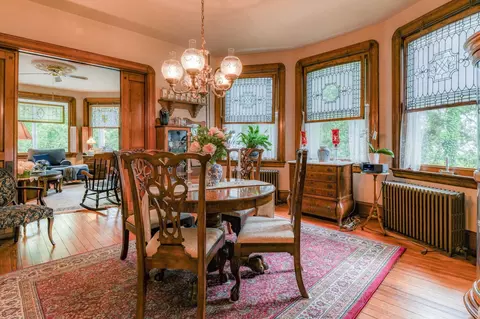 Dining - 215 Walnut Ave, Beverly, NJ 08010 photo 3 of 4